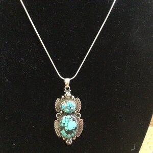 Beautiful Navajo sterling silver turquoise pendant with silver chain